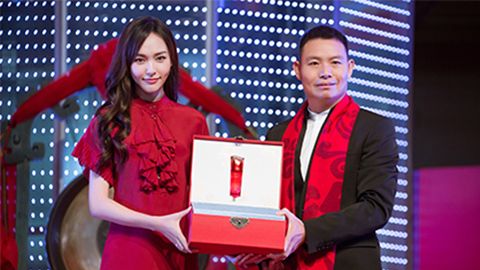 中国美正当红，云顶4008集团A股上市，引领新时代